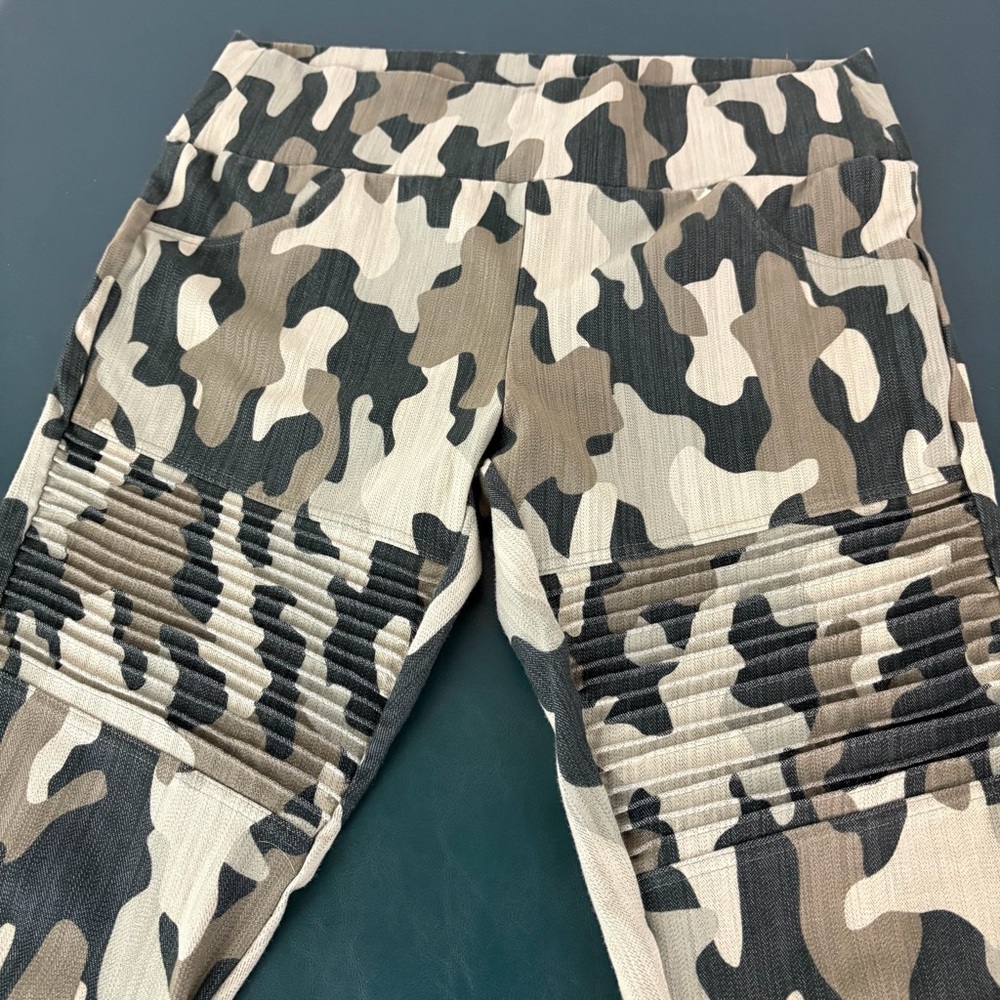 Agnes & Dora jeggings Size XXL Camo Print ribbed cotton polyester pockets (872) - Picture 3 of 14